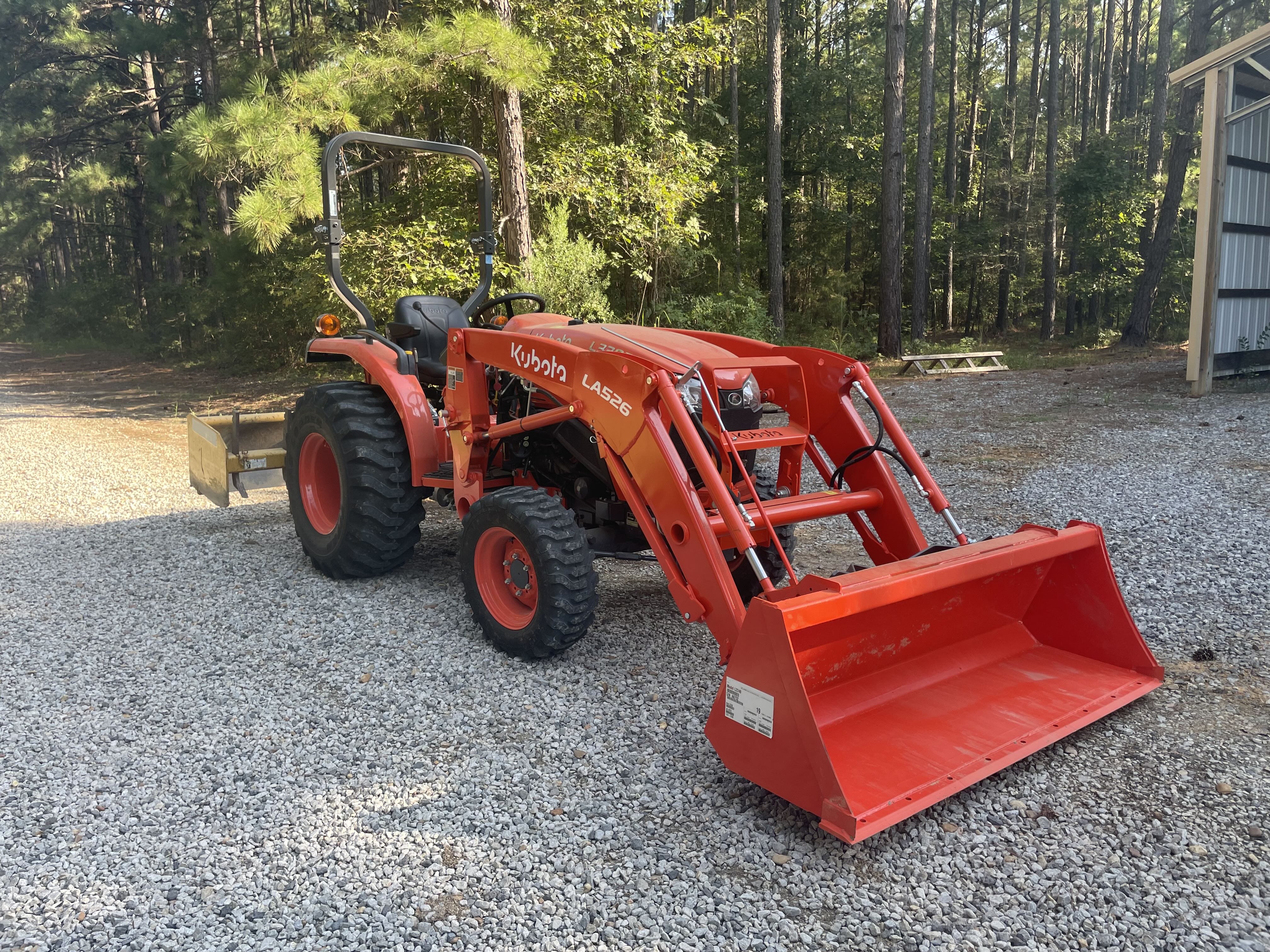 Main image Kubota L3301