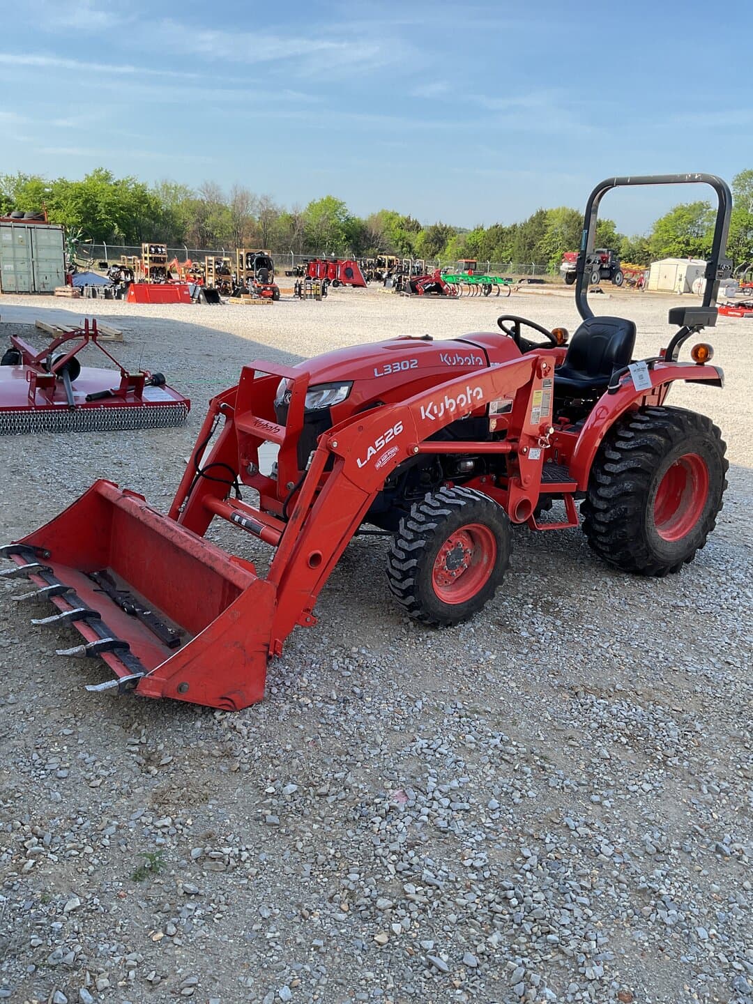Image of Kubota L3302 Image 1