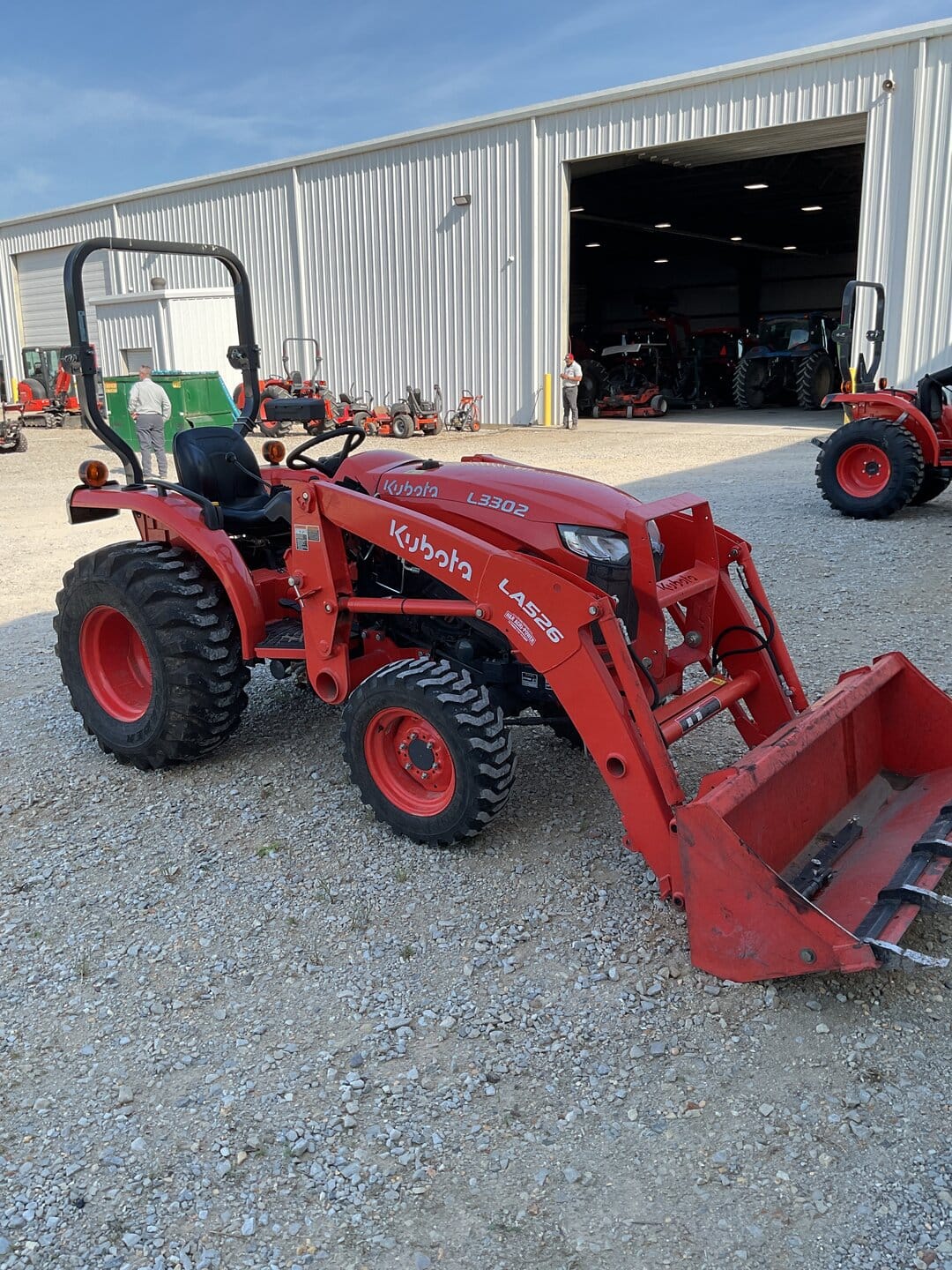 2022 Kubota L3302 Equipment Image0