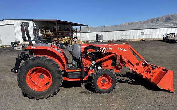 Image of Kubota L3560 equipment image 3