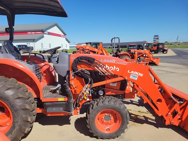 Image of Kubota L3560 equipment image 1