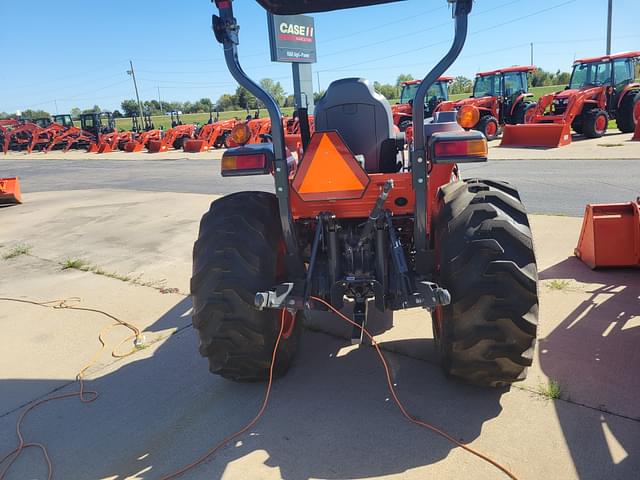 Image of Kubota L3560 equipment image 3