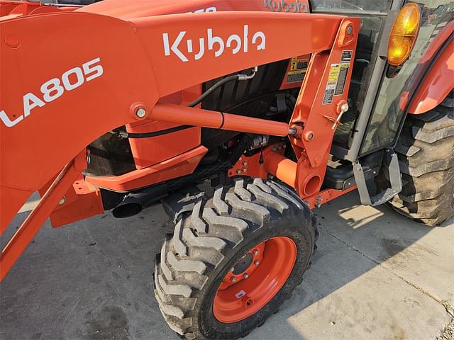 Image of Kubota L3560 equipment image 4