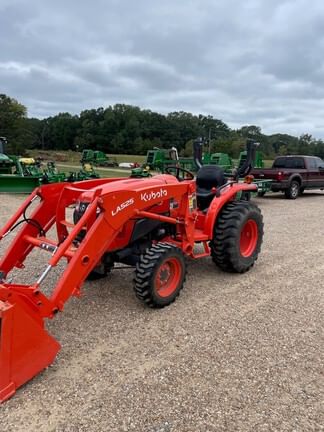 Main image Kubota L3901