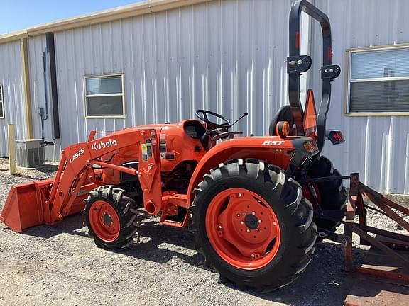 Image of Kubota L3901 equipment image 2