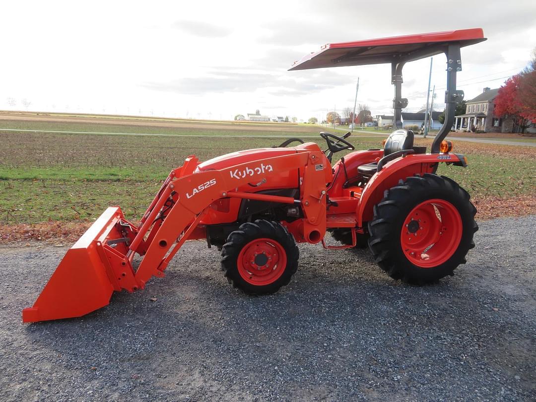 Image of Kubota L3901D Primary image