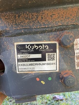 Image of Kubota L3902 equipment image 2