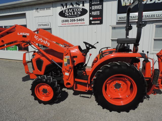 Image of Kubota L3902DT equipment image 1