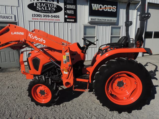 Image of Kubota L3902HST equipment image 1