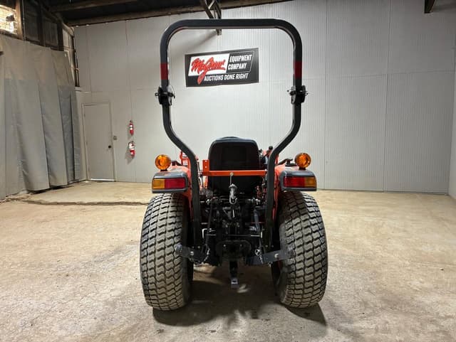 Image of Kubota L3902HST equipment image 3