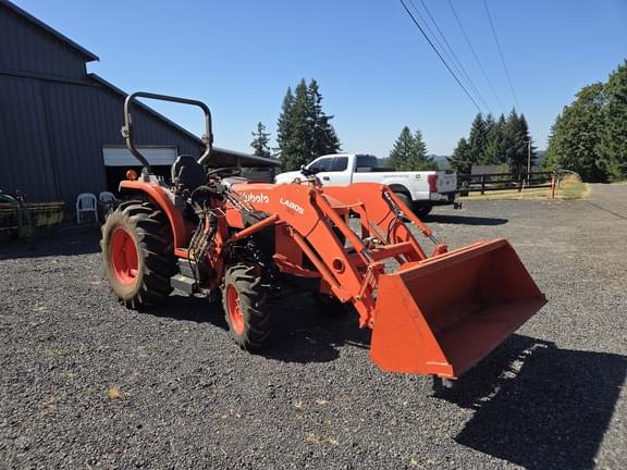 Image of Kubota L4060 Primary image