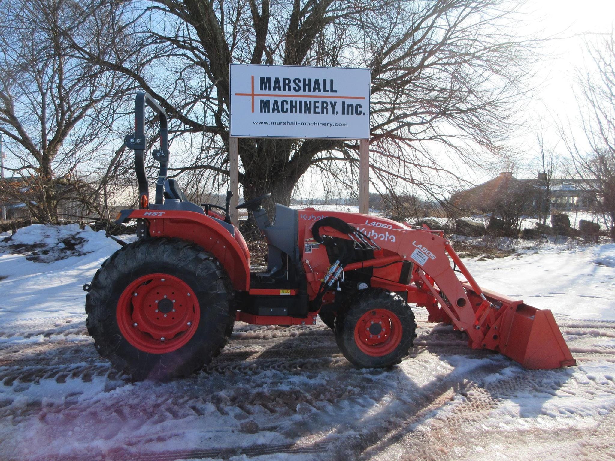 2022 Kubota L4060HST-LE Equipment Image0