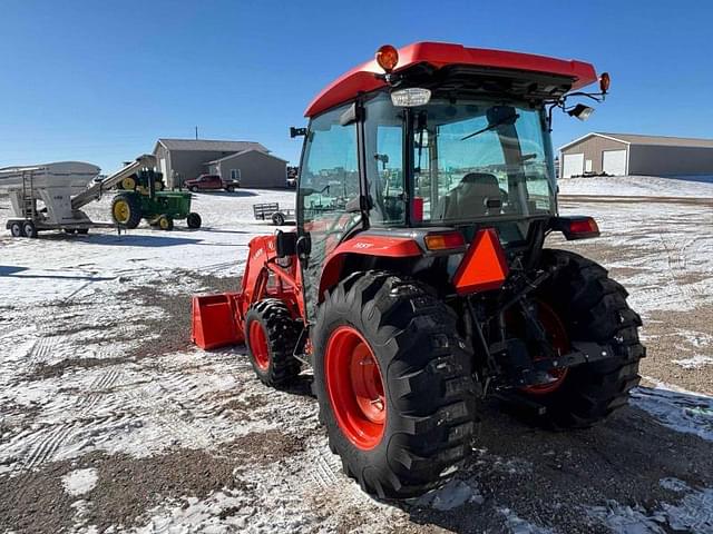 Image of Kubota L4060HSTC equipment image 4