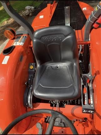 Image of Kubota L4701 equipment image 3