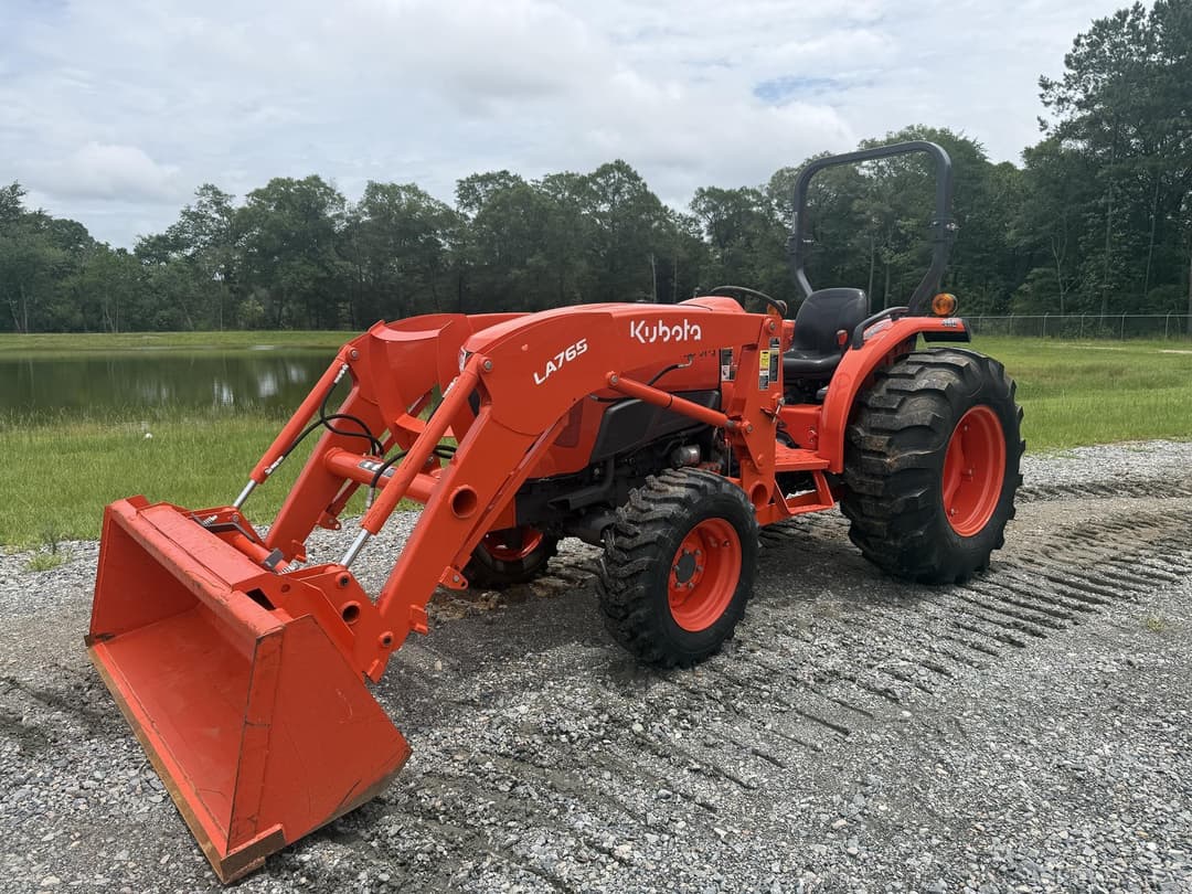 Image of Kubota L4701D Primary image