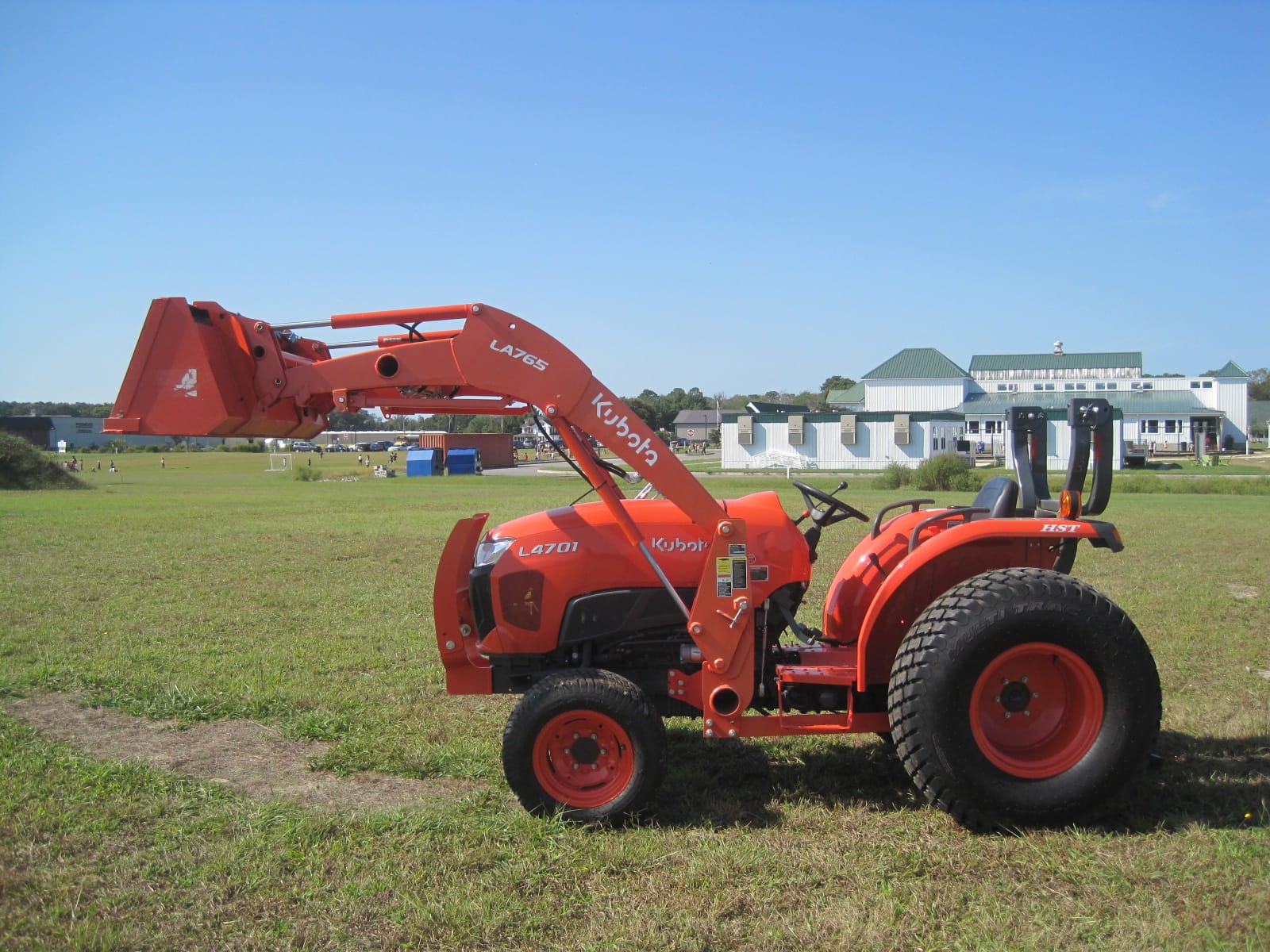 2022 Kubota L4701 Equipment Image0