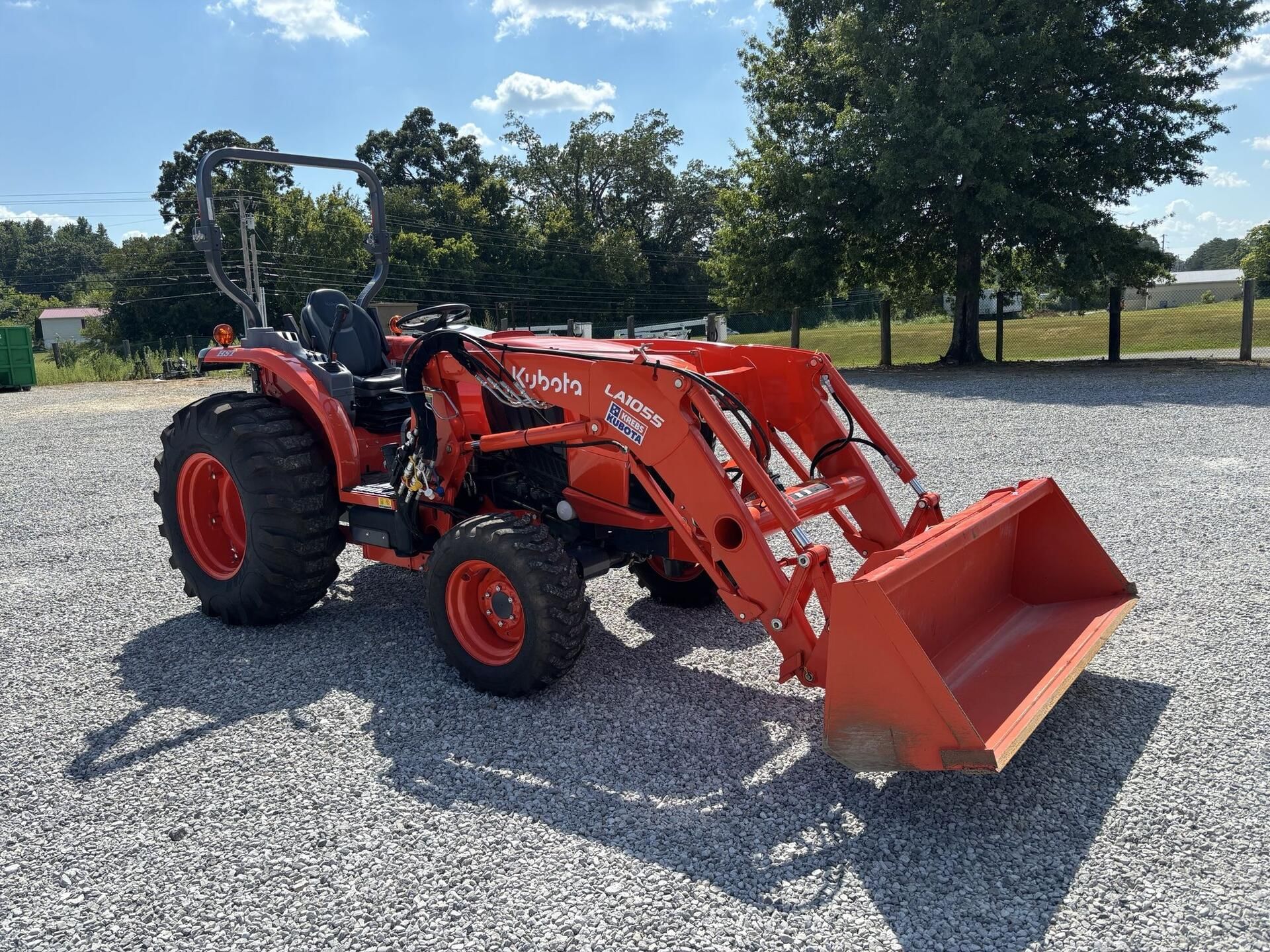 Main image Kubota L4760