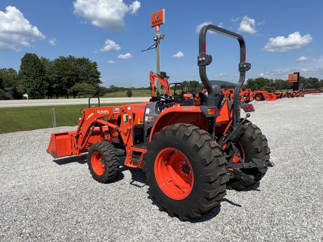 Image of Kubota L4760 equipment image 4