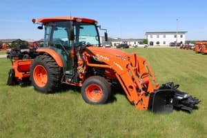 2022 Kubota L4760HSTC Image