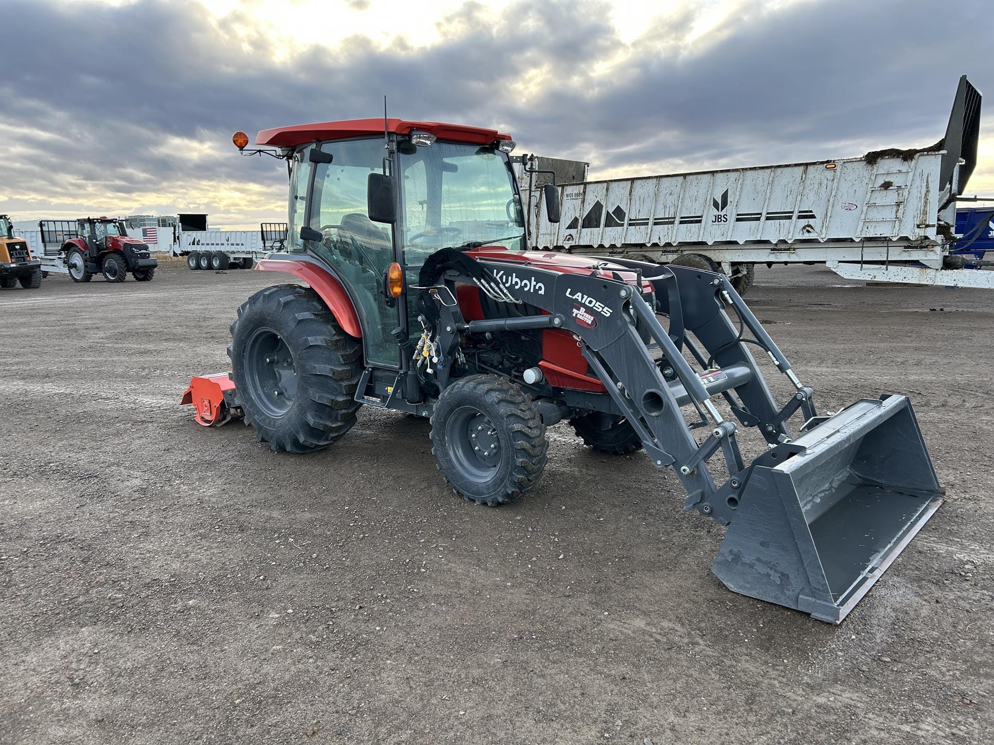 2022 Kubota L6060HSTC Equipment Image0