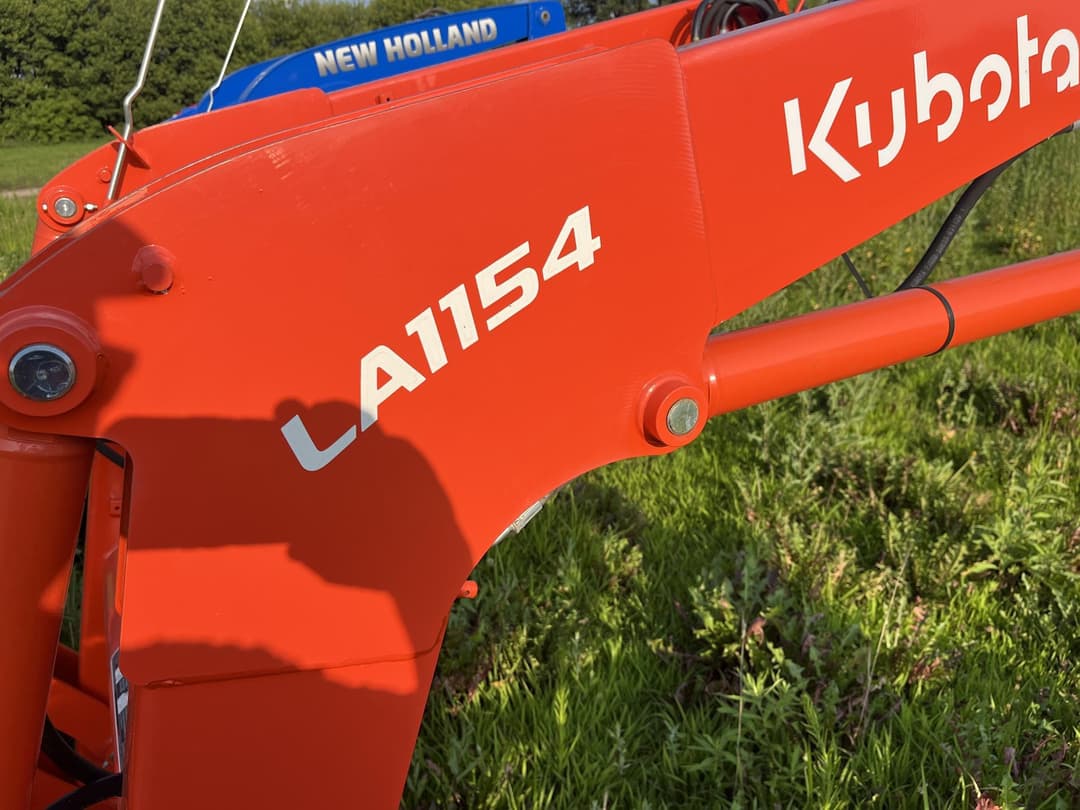Image of Kubota LA1154A Image 1