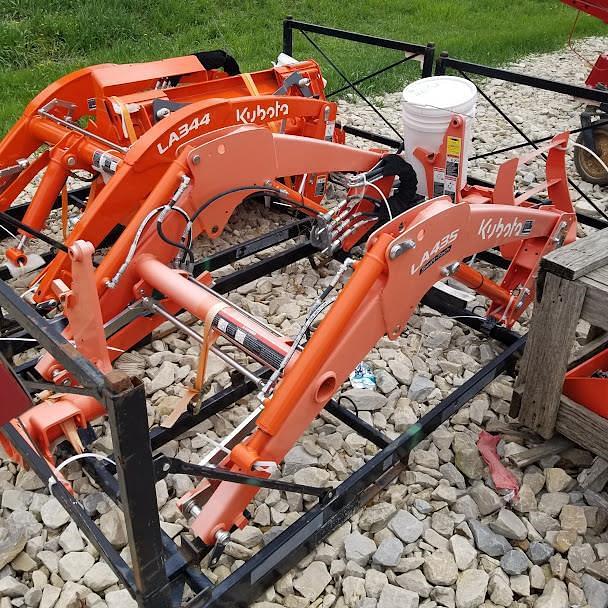 Image of Kubota LA435 Primary image