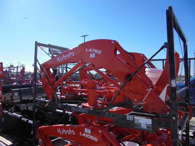 Image of Kubota LA765 equipment image 1
