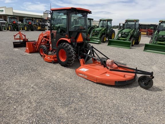 Image of Kubota LX2610 equipment image 2