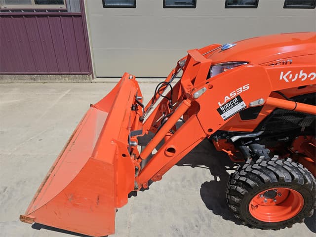 Image of Kubota LX2610 equipment image 4