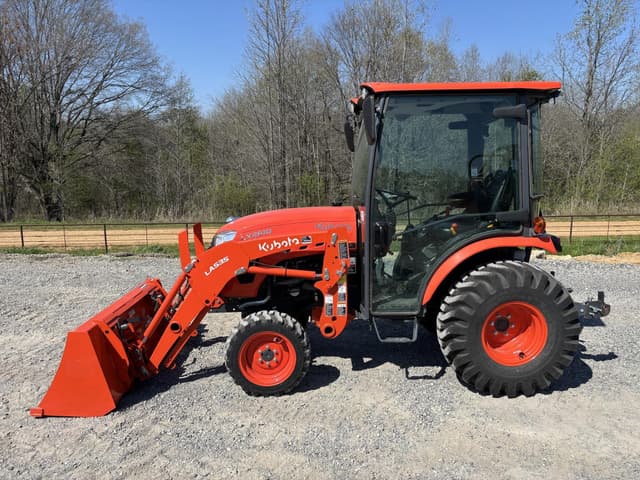 Image of Kubota LX2610HSD equipment image 4