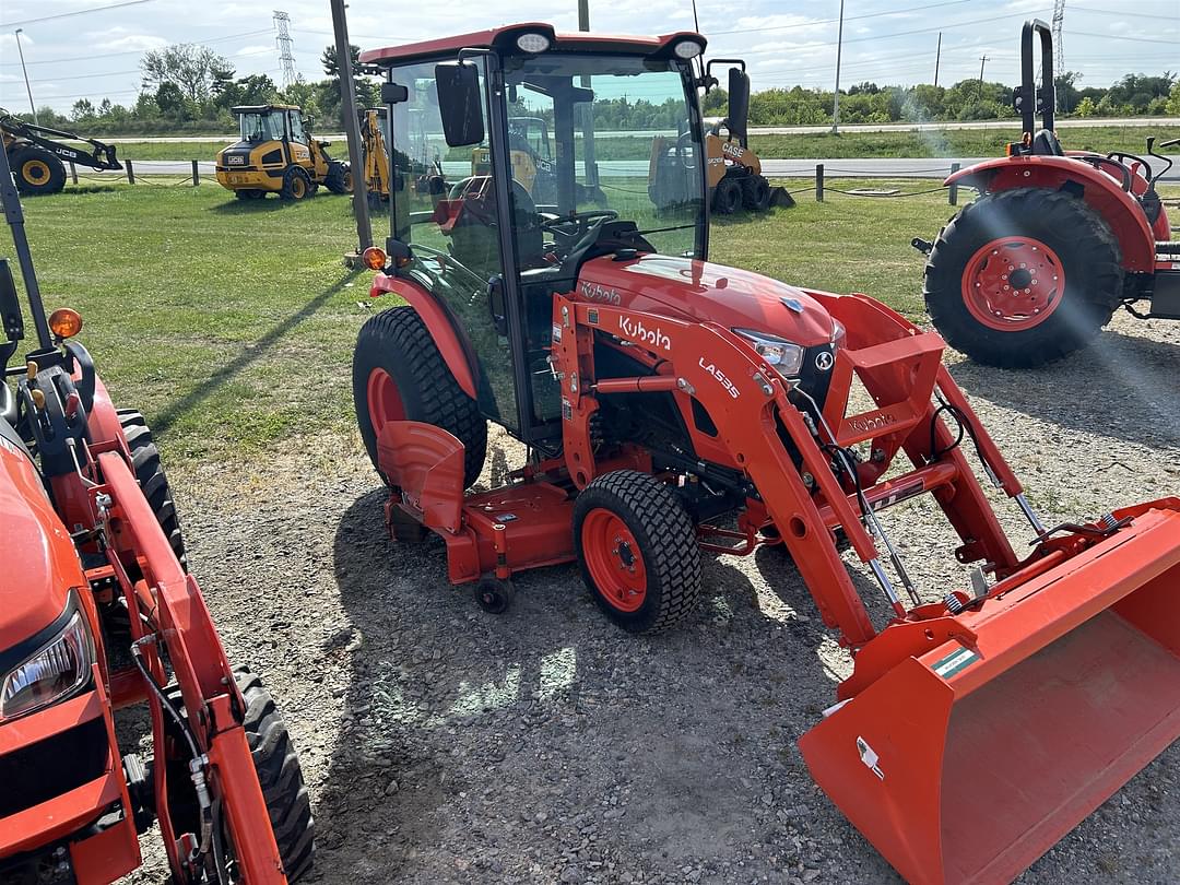 Image of Kubota LX2610HSD Image 1