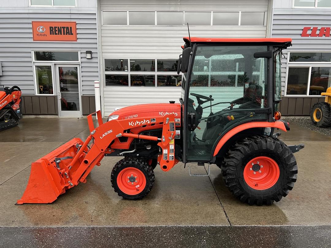 Image of Kubota LX2610HSDC Primary image