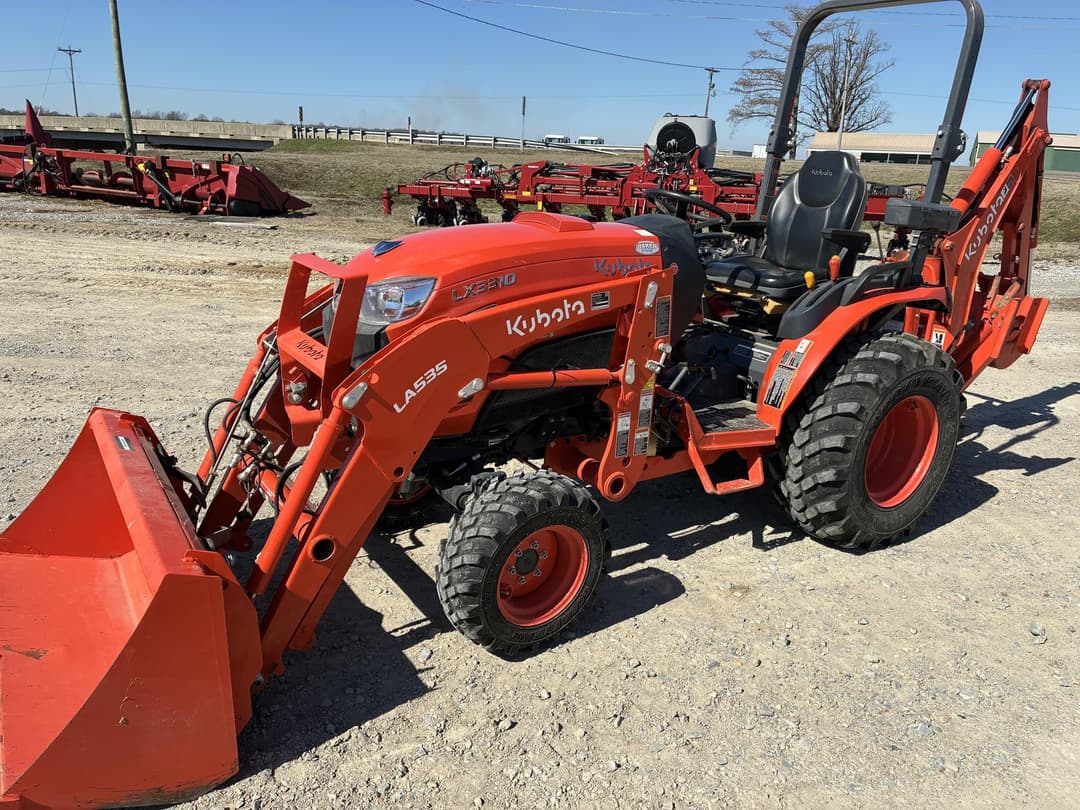 Image of Kubota LX3310 Primary image