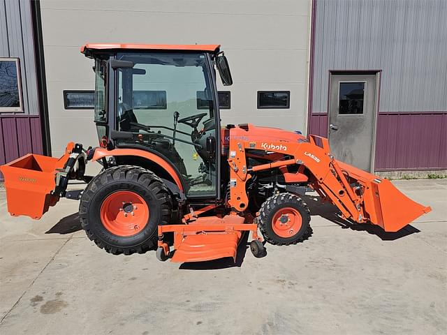 Image of Kubota LX3310 equipment image 1