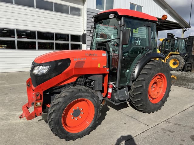 Image of Kubota M4N-071HDC12 equipment image 1