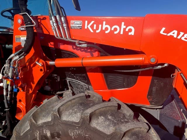 Image of Kubota M5-091HD equipment image 4