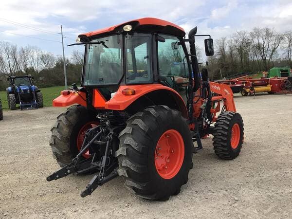 Image of Kubota M5-111 equipment image 4