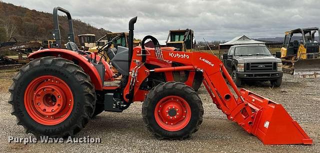 Image of Kubota M5-111D equipment image 3