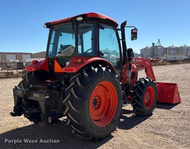 Image of Kubota M5-111D equipment image 4