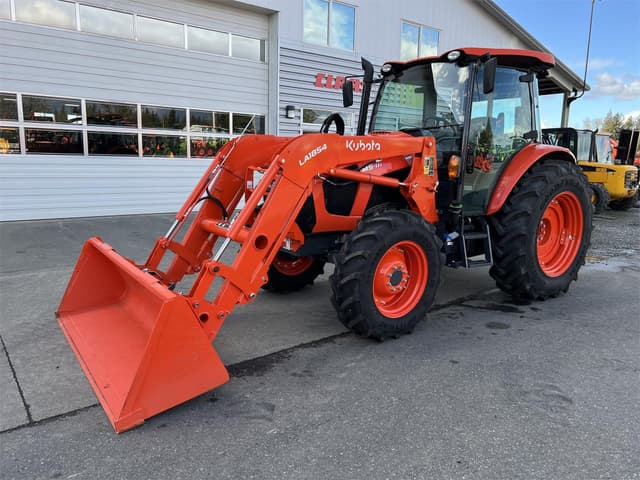Image of Kubota M5-111HDC24 equipment image 1