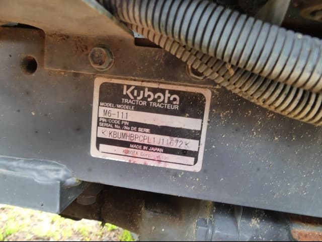 Image of Kubota M6-111 equipment image 3