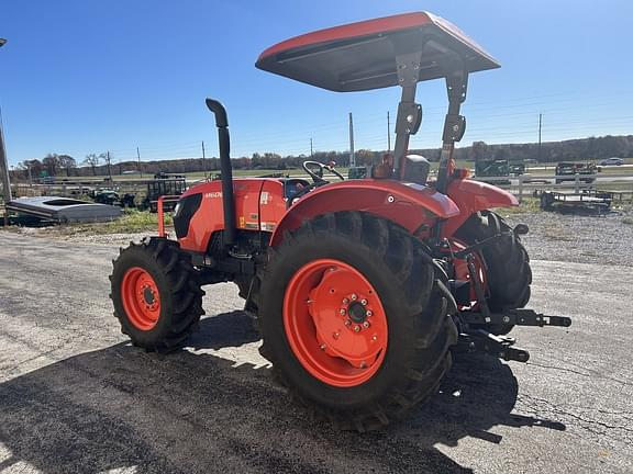 Image of Kubota M6060 equipment image 3