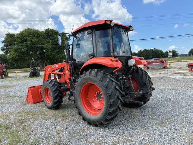 Image of Kubota M6060 equipment image 2