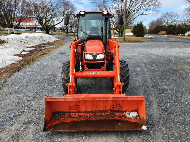 Image of Kubota M6060HDC equipment image 2