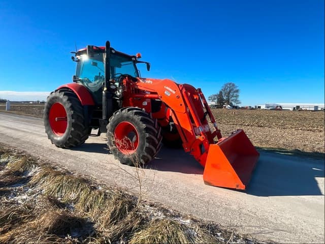 Image of Kubota M7.132 equipment image 4