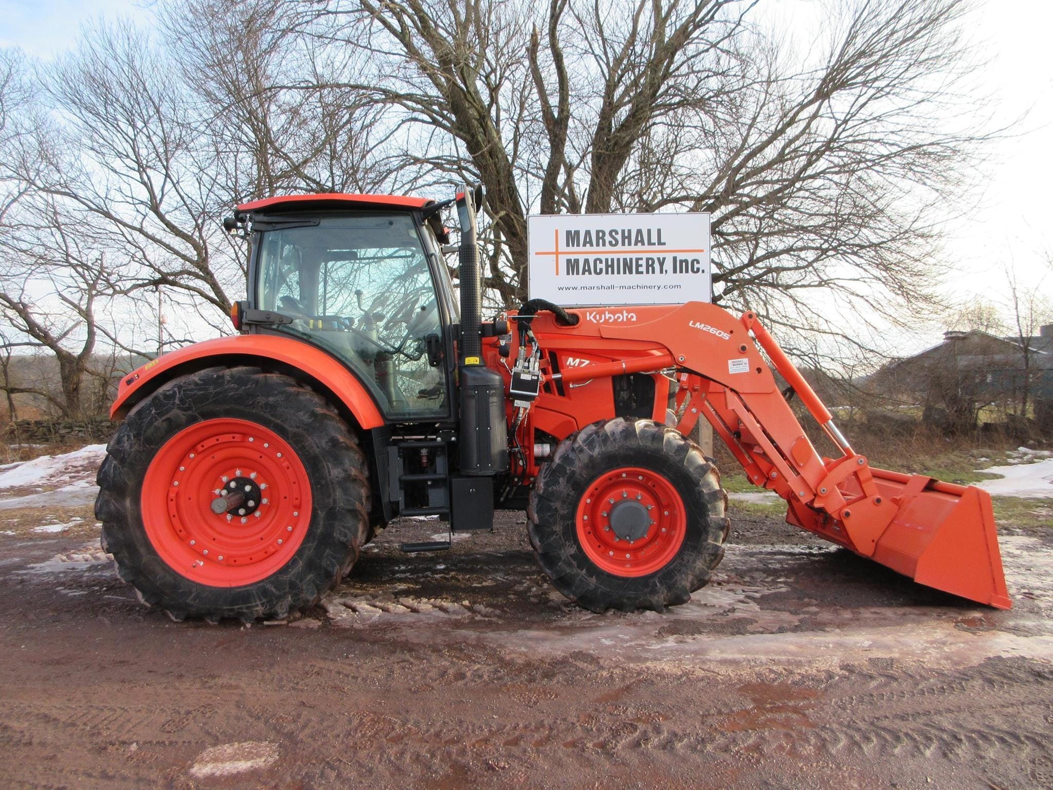 2022 Kubota M7.132 Deluxe Equipment Image0