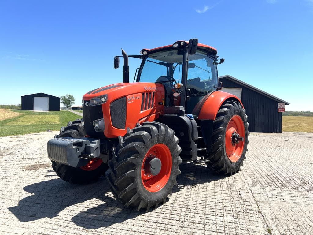 Image of Kubota M7.152 Deluxe Primary image