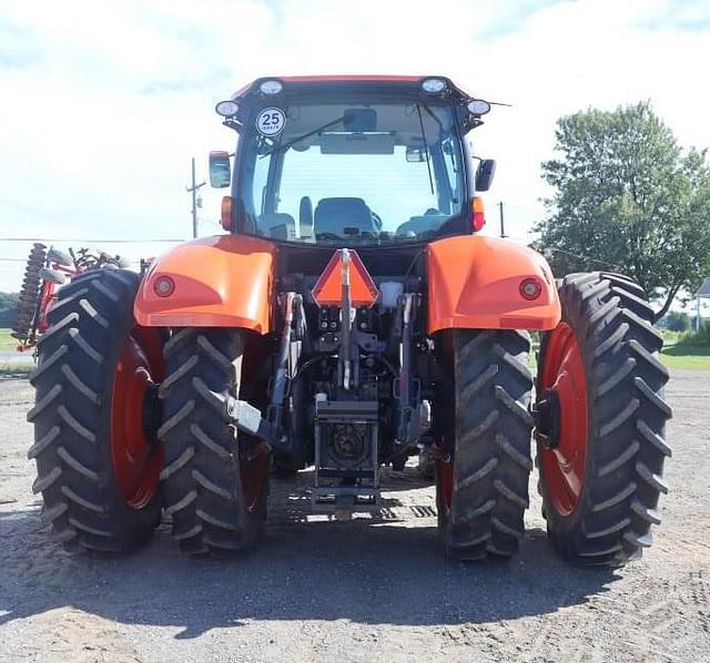 Image of Kubota M7.152 equipment image 3