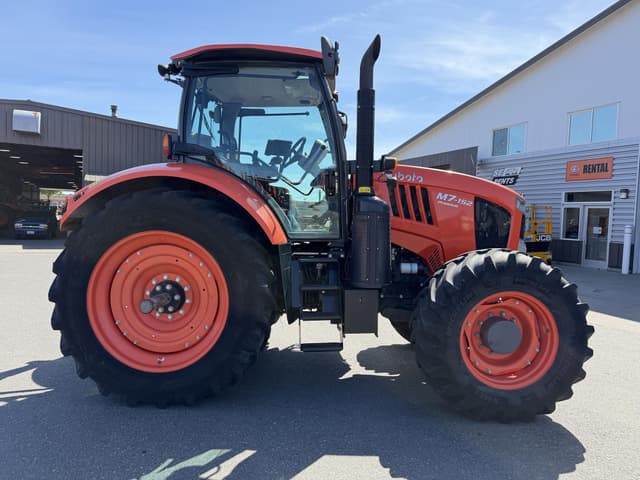 Image of Kubota M7.152 Premium equipment image 4