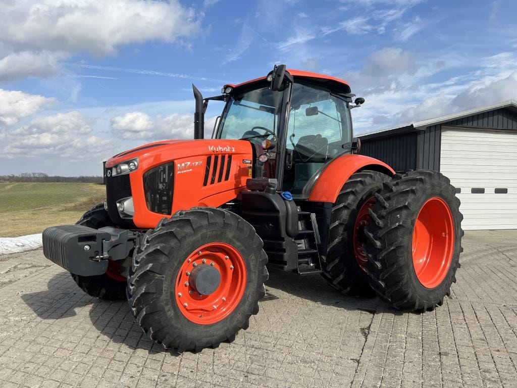 Kubota M7.172 Premium Equipment Image0